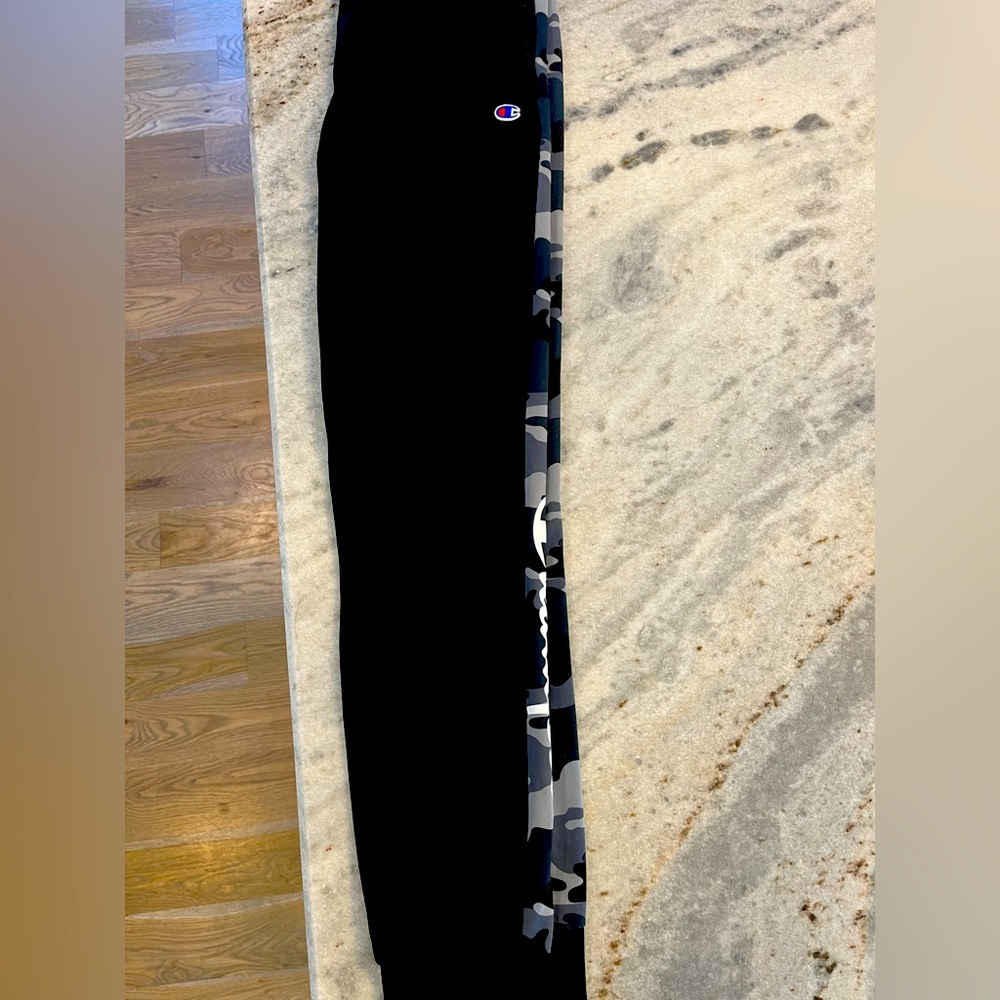 Champion Yourh XL sweatpants